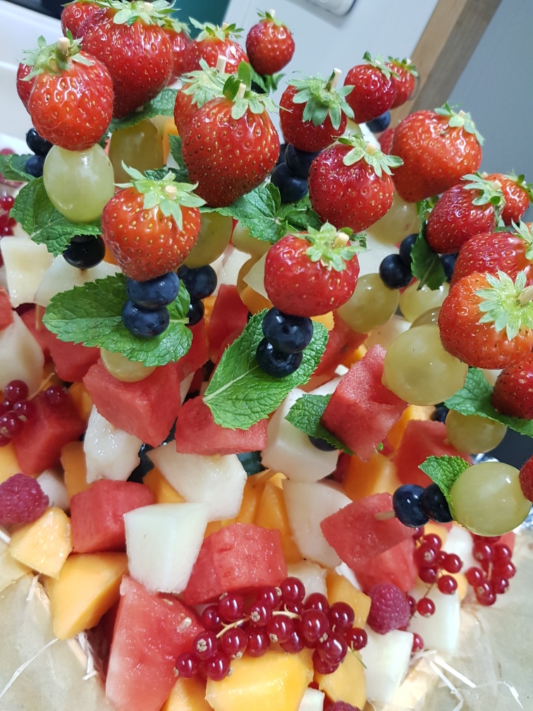 primeur pelissanne-produits locaux salon de provence-cremerie lancon provence-corbeilles de fruits miramas-epicerie fine lambesc-fruits et legumes pour collectivites saint cannat-fruits et legumes aurons