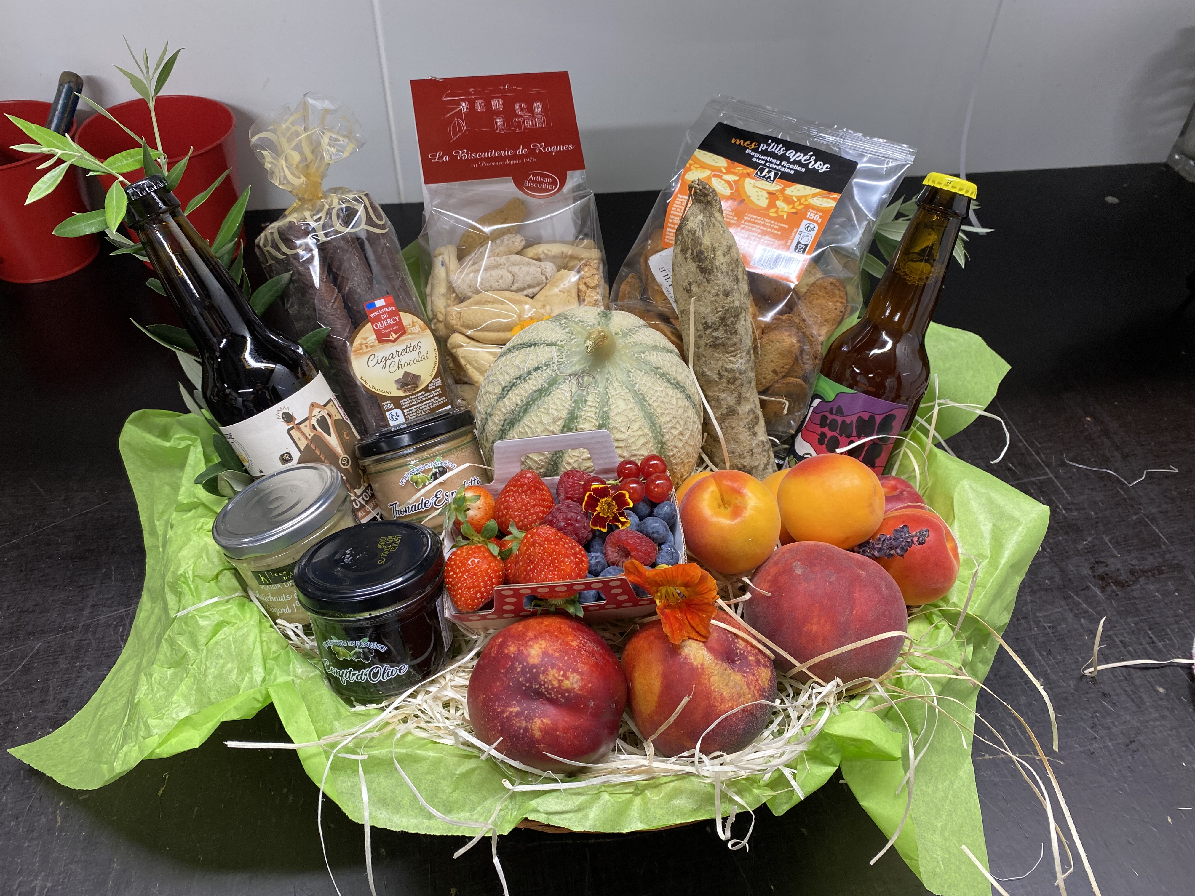 primeur pelissanne-produits locaux salon de provence-cremerie lancon provence-corbeilles de fruits miramas-epicerie fine lambesc-fruits et legumes pour collectivites saint cannat-fruits et legumes aurons