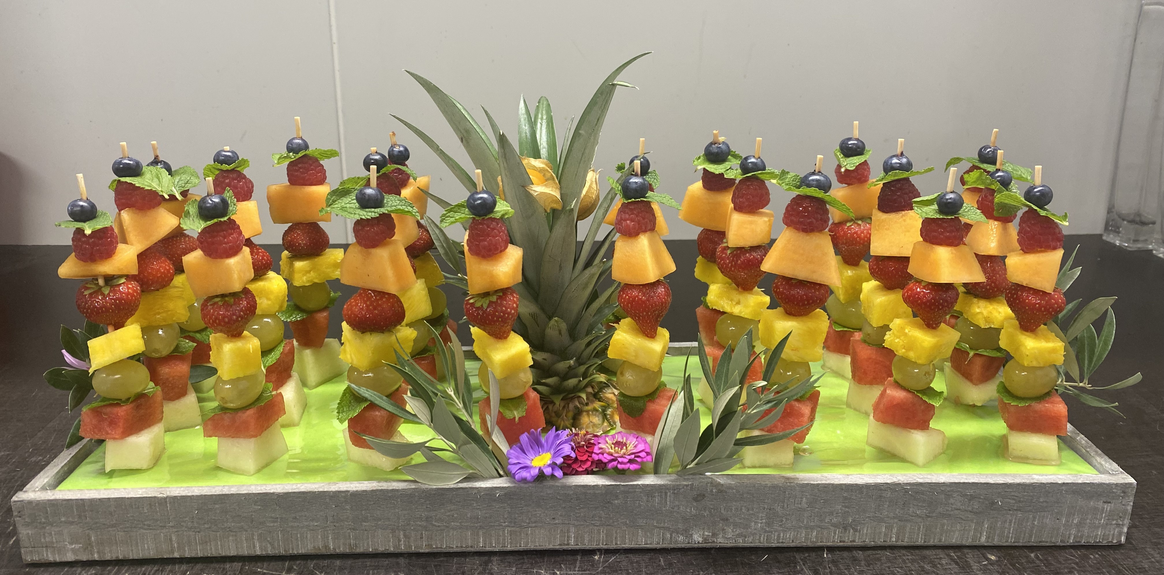 primeur pelissanne-produits locaux salon de provence-cremerie lancon provence-corbeilles de fruits miramas-epicerie fine lambesc-fruits et legumes pour collectivites saint cannat-fruits et legumes aurons