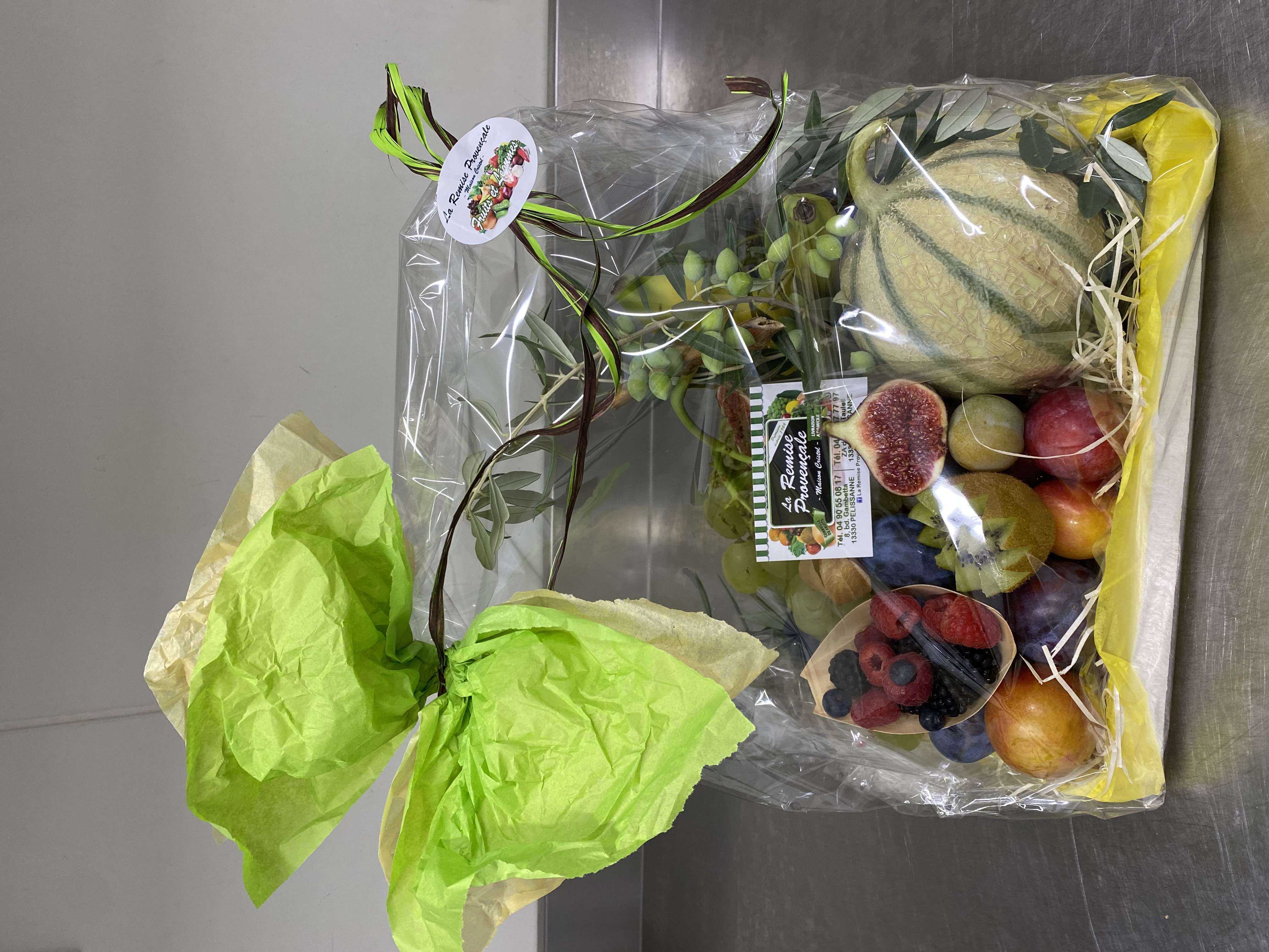 primeur pelissanne-produits locaux salon de provence-cremerie lancon provence-corbeilles de fruits miramas-epicerie fine lambesc-fruits et legumes pour collectivites saint cannat-fruits et legumes aurons